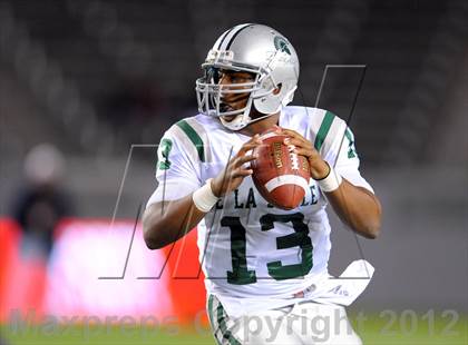 Thumbnail 2 in De La Salle vs. Centennial (CIF State Open Division Final) photogallery.