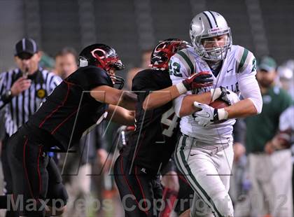 Thumbnail 2 in De La Salle vs. Centennial (CIF State Open Division Final) photogallery.