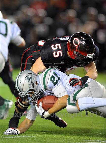 Thumbnail 3 in De La Salle vs. Centennial (CIF State Open Division Final) photogallery.