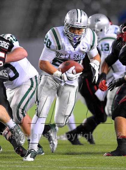 Thumbnail 3 in De La Salle vs. Centennial (CIF State Open Division Final) photogallery.