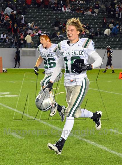 Thumbnail 1 in De La Salle vs. Centennial (CIF State Open Division Final) photogallery.