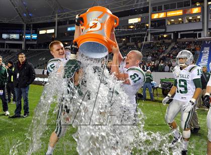 Thumbnail 1 in De La Salle vs. Centennial (CIF State Open Division Final) photogallery.