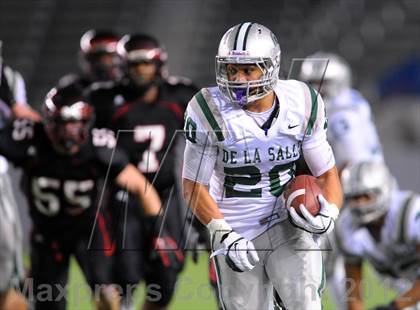 Thumbnail 3 in De La Salle vs. Centennial (CIF State Open Division Final) photogallery.