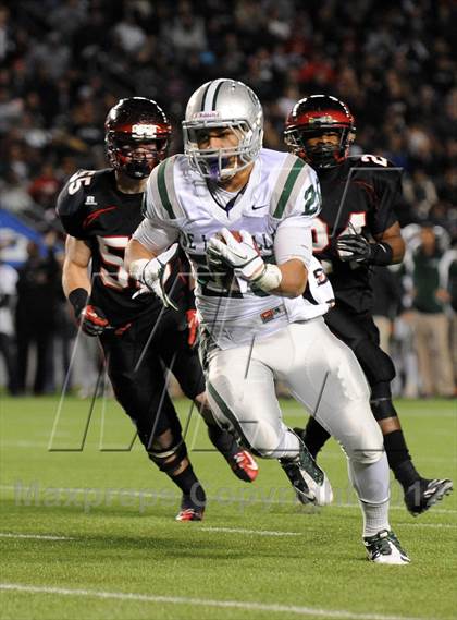Thumbnail 1 in De La Salle vs. Centennial (CIF State Open Division Final) photogallery.