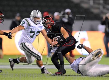 Thumbnail 2 in De La Salle vs. Centennial (CIF State Open Division Final) photogallery.