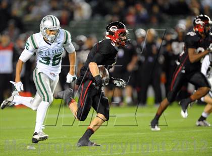 Thumbnail 3 in De La Salle vs. Centennial (CIF State Open Division Final) photogallery.
