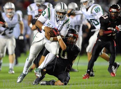 Thumbnail 3 in De La Salle vs. Centennial (CIF State Open Division Final) photogallery.
