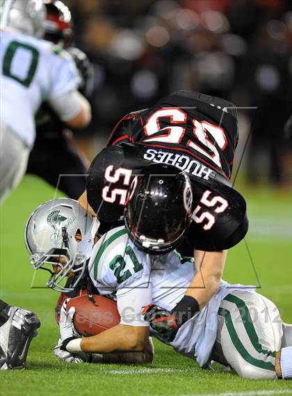 Thumbnail 1 in De La Salle vs. Centennial (CIF State Open Division Final) photogallery.