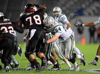 Thumbnail 2 in De La Salle vs. Centennial (CIF State Open Division Final) photogallery.