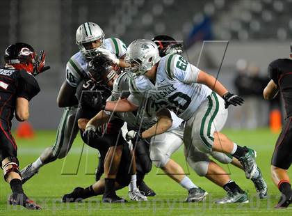 Thumbnail 3 in De La Salle vs. Centennial (CIF State Open Division Final) photogallery.