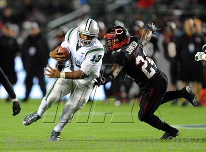 Thumbnail 2 in De La Salle vs. Centennial (CIF State Open Division Final) photogallery.