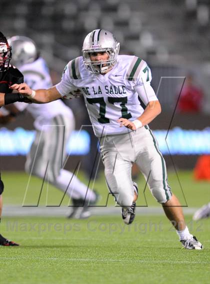 Thumbnail 3 in De La Salle vs. Centennial (CIF State Open Division Final) photogallery.