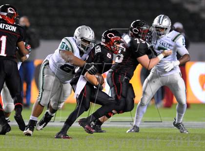 Thumbnail 2 in De La Salle vs. Centennial (CIF State Open Division Final) photogallery.