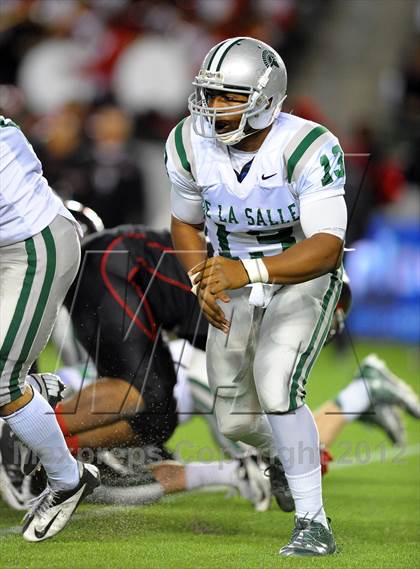 Thumbnail 1 in De La Salle vs. Centennial (CIF State Open Division Final) photogallery.