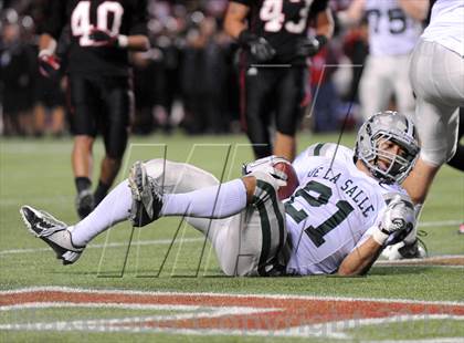 Thumbnail 2 in De La Salle vs. Centennial (CIF State Open Division Final) photogallery.