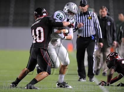 Thumbnail 2 in De La Salle vs. Centennial (CIF State Open Division Final) photogallery.