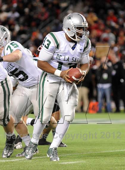 Thumbnail 2 in De La Salle vs. Centennial (CIF State Open Division Final) photogallery.