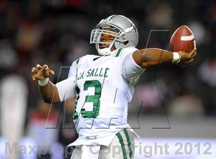 Thumbnail 2 in De La Salle vs. Centennial (CIF State Open Division Final) photogallery.