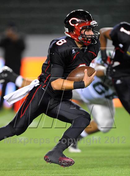 Thumbnail 1 in De La Salle vs. Centennial (CIF State Open Division Final) photogallery.