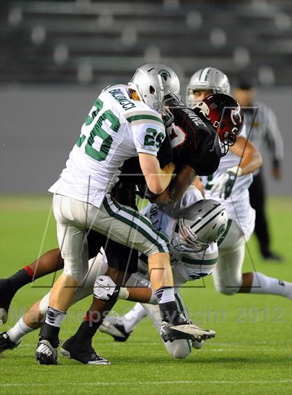 Thumbnail 1 in De La Salle vs. Centennial (CIF State Open Division Final) photogallery.