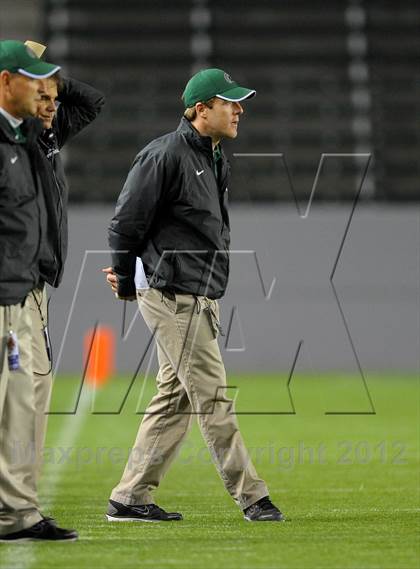 Thumbnail 1 in De La Salle vs. Centennial (CIF State Open Division Final) photogallery.
