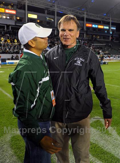 Thumbnail 1 in De La Salle vs. Centennial (CIF State Open Division Final) photogallery.
