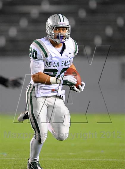 Thumbnail 1 in De La Salle vs. Centennial (CIF State Open Division Final) photogallery.
