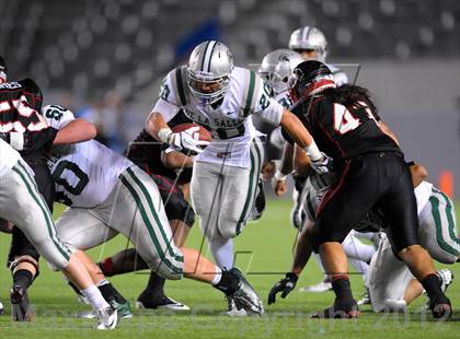 Thumbnail 2 in De La Salle vs. Centennial (CIF State Open Division Final) photogallery.