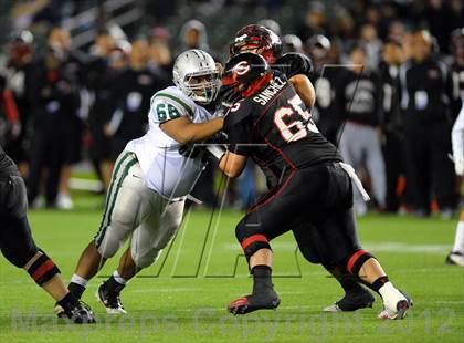 Thumbnail 3 in De La Salle vs. Centennial (CIF State Open Division Final) photogallery.