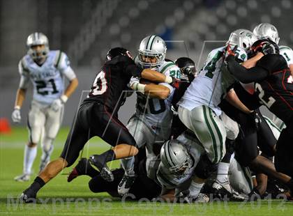 Thumbnail 3 in De La Salle vs. Centennial (CIF State Open Division Final) photogallery.
