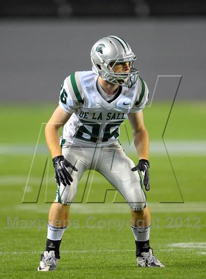 Thumbnail 3 in De La Salle vs. Centennial (CIF State Open Division Final) photogallery.