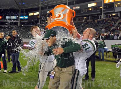 Thumbnail 1 in De La Salle vs. Centennial (CIF State Open Division Final) photogallery.