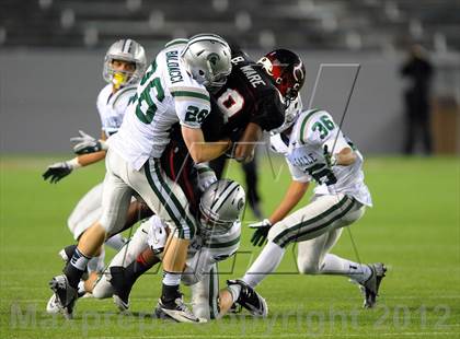 Thumbnail 2 in De La Salle vs. Centennial (CIF State Open Division Final) photogallery.