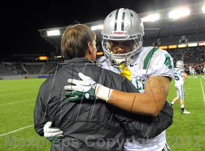 Thumbnail 2 in De La Salle vs. Centennial (CIF State Open Division Final) photogallery.