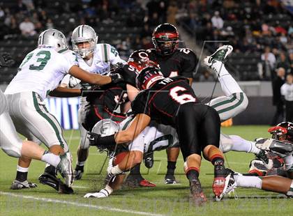 Thumbnail 2 in De La Salle vs. Centennial (CIF State Open Division Final) photogallery.