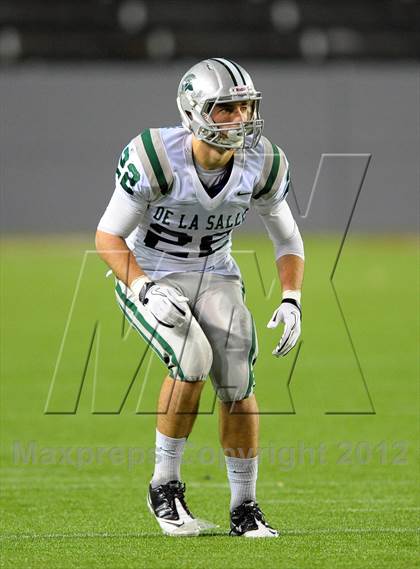 Thumbnail 3 in De La Salle vs. Centennial (CIF State Open Division Final) photogallery.