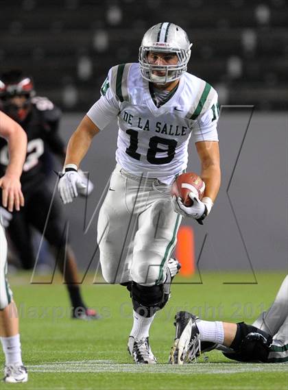Thumbnail 2 in De La Salle vs. Centennial (CIF State Open Division Final) photogallery.