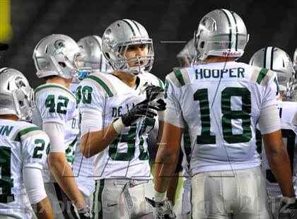 Thumbnail 2 in De La Salle vs. Centennial (CIF State Open Division Final) photogallery.