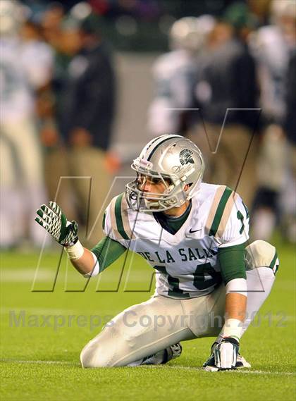 Thumbnail 2 in De La Salle vs. Centennial (CIF State Open Division Final) photogallery.