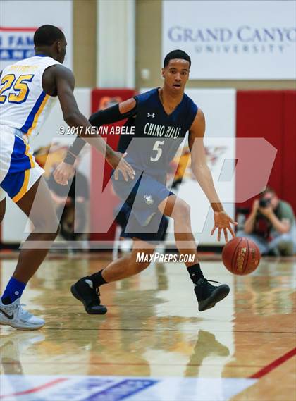 Thumbnail 3 in Shadow Mountain vs Chino Hills (Hoophall West) photogallery.