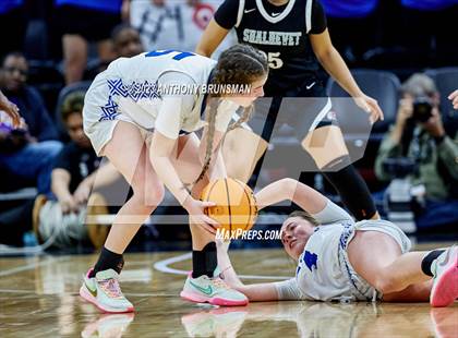 Thumbnail 3 in Shalhevet vs. San Domenico (CIF State D4 Final) photogallery.