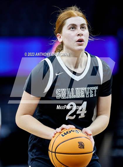 Thumbnail 1 in Shalhevet vs. San Domenico (CIF State D4 Final) photogallery.