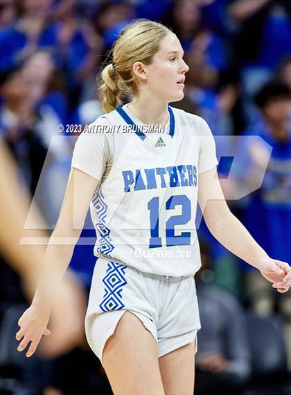 Thumbnail 3 in Shalhevet vs. San Domenico (CIF State D4 Final) photogallery.
