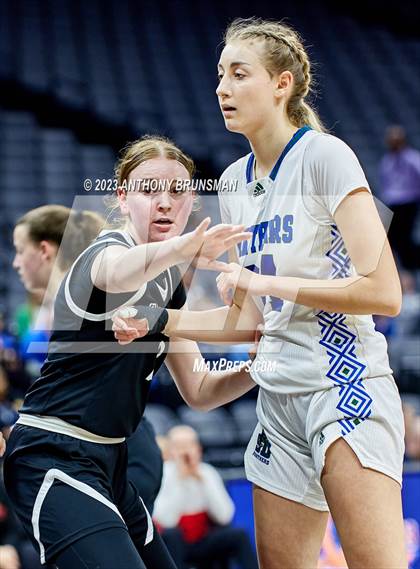 Thumbnail 3 in Shalhevet vs. San Domenico (CIF State D4 Final) photogallery.