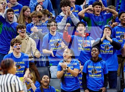 Thumbnail 3 in Shalhevet vs. San Domenico (CIF State D4 Final) photogallery.