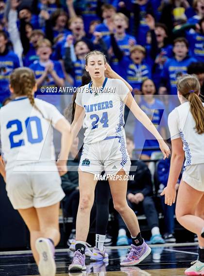Thumbnail 1 in Shalhevet vs. San Domenico (CIF State D4 Final) photogallery.
