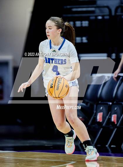 Thumbnail 1 in Shalhevet vs. San Domenico (CIF State D4 Final) photogallery.