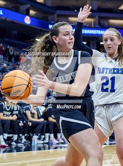 Thumbnail 1 in Shalhevet vs. San Domenico (CIF State D4 Final) photogallery.