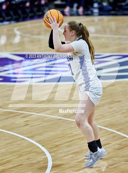 Thumbnail 2 in Shalhevet vs. San Domenico (CIF State D4 Final) photogallery.