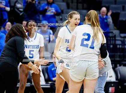 Thumbnail 1 in Shalhevet vs. San Domenico (CIF State D4 Final) photogallery.